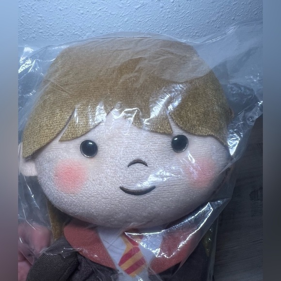 Harry Potter Just Play Hermione 10" Plush Doll,Stuffed Animal,Brand New,NWT - Picture 3 of 7